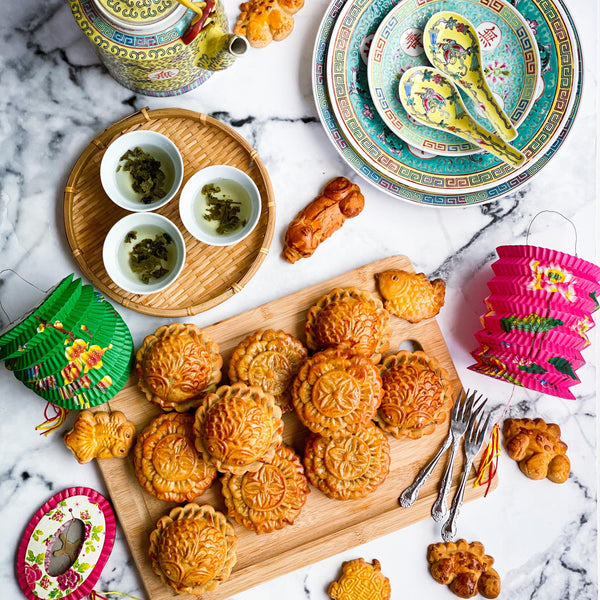 Five Kernel Mooncake – Radiant Whole Food