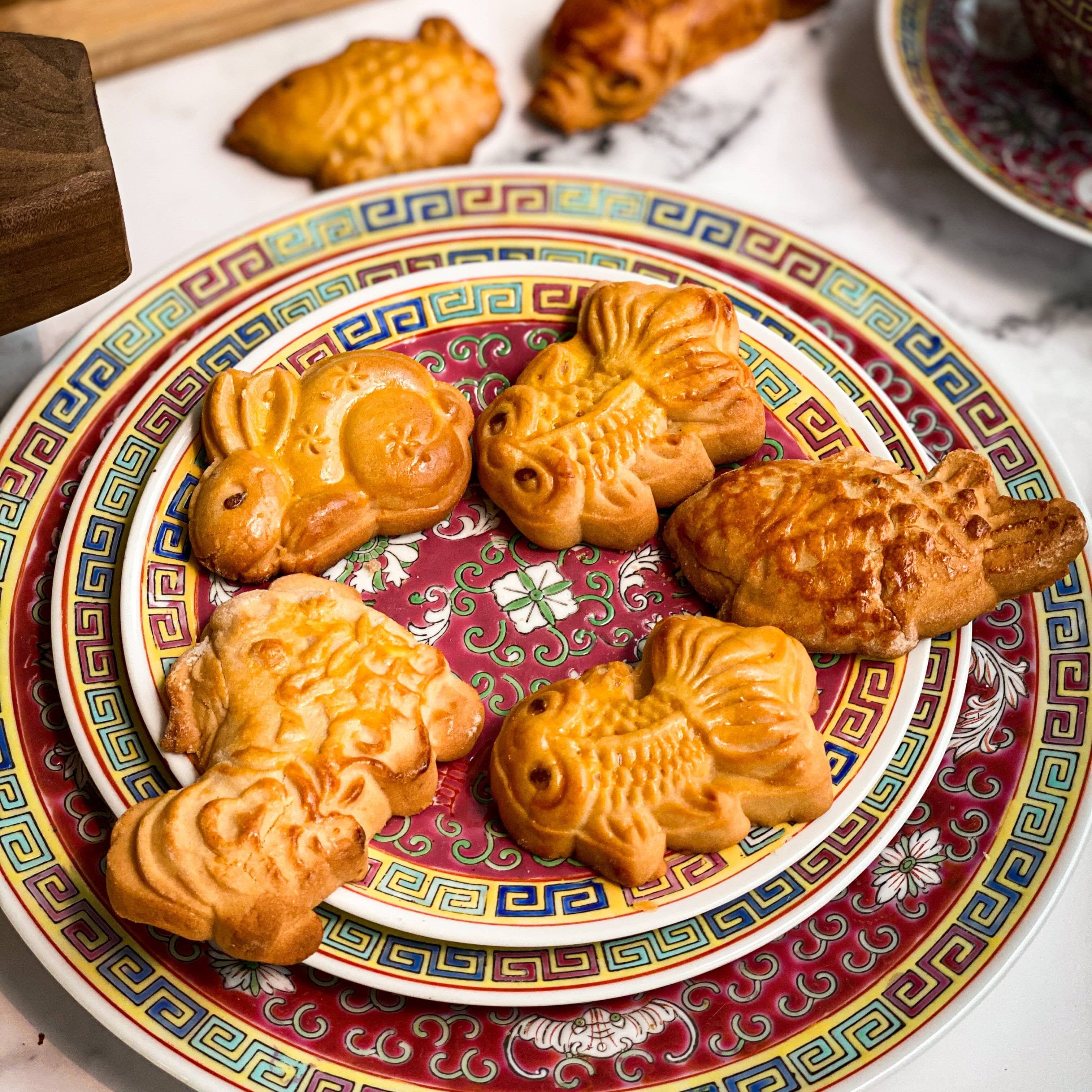 Traditional Red Bean Mooncake