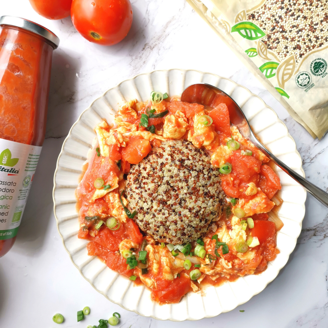 Quinoa With Stir-Fried Tomato & Eggs