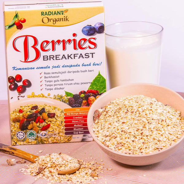Radiant Organic Berries Breakfast
